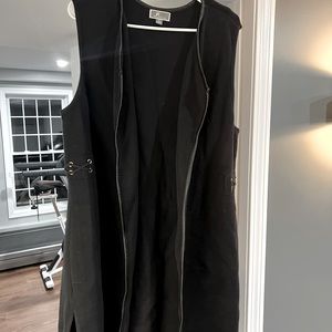 JM Collection black dressy vest- great for work. Women’s Large. EUC